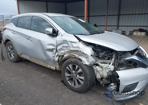 2017 Nissan Murano S z USA, uszkodzony, nr VIN 5N1AZ2MG2HN157648